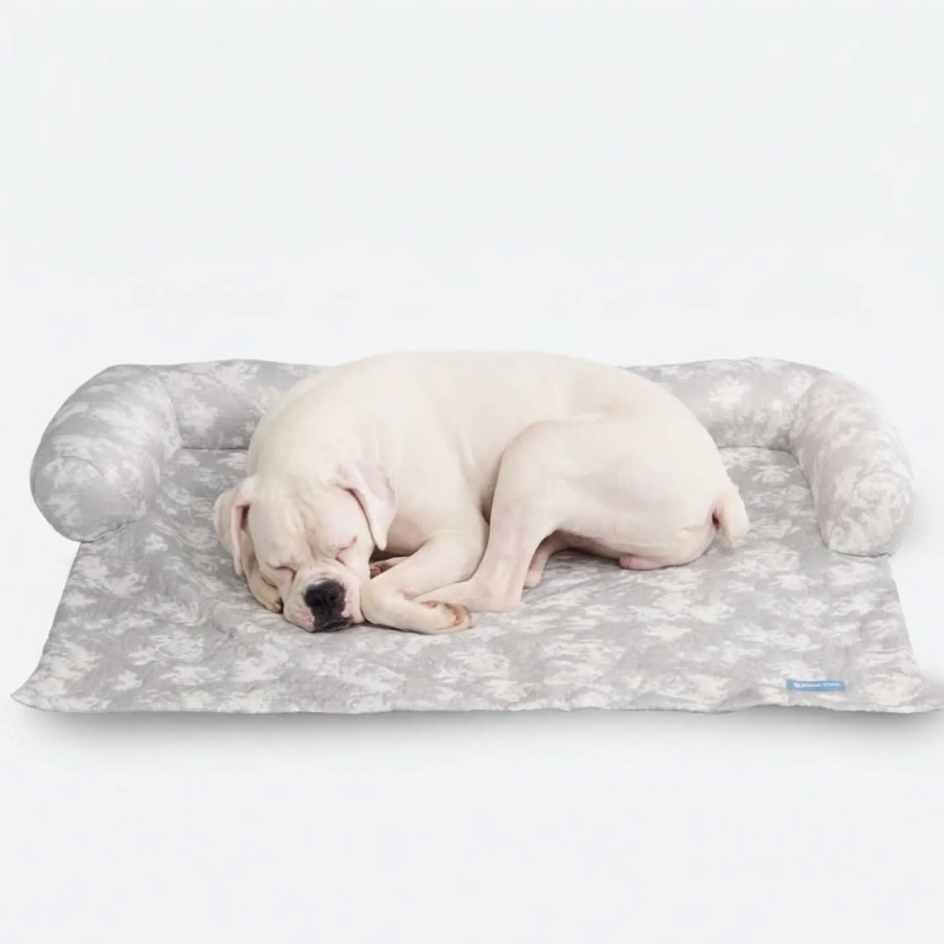 Frostcore™ Cooling Couch Cover Dog Bed