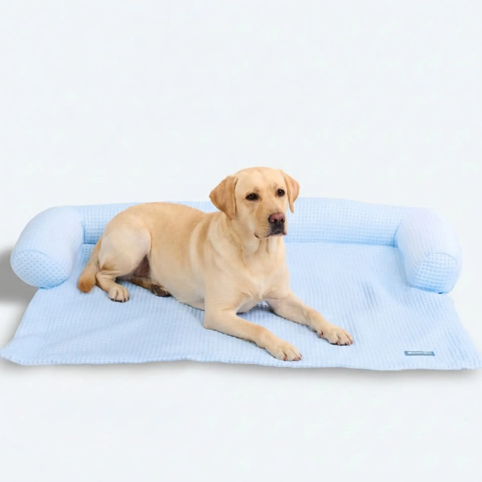 Frostcore™ Cooling Couch Cover Dog Bed - Waffle Blue