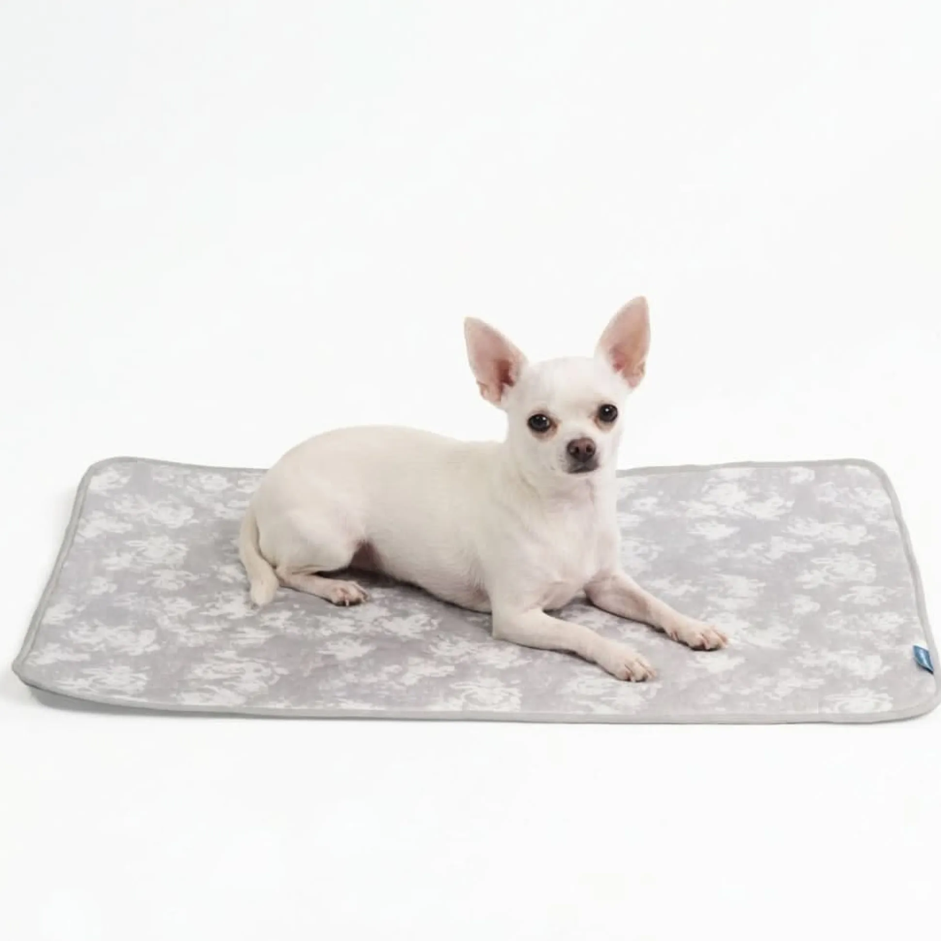 Frostcore™ Cooling Mat - Clouds Grey