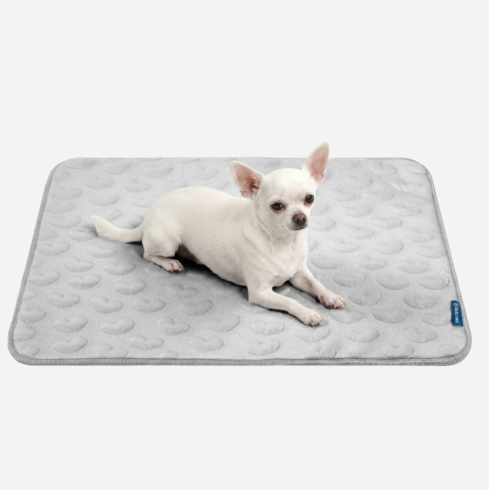 Frostcore™ Cooling Mat - Hearts Grey